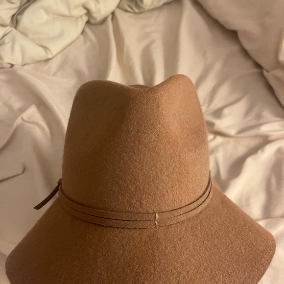 Hat - Picture 3 of 5